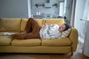 Por que é tão difícil trocar o sofá pelo exercício? A ciência explica