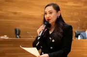 Prefeita de cidade na Califórnia renuncia após admitir ser agente da China