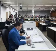 Processo de cassação do prefeito de Governador Valadares avança na Câmara