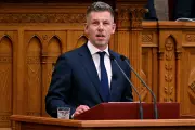 Péter Magyar toma posse na Hungria e promete fim da era Orbán