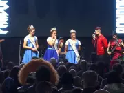 Rainha de festa se sente constrangida após críticas de cantor no palco em Chuvisca