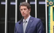 Ricardo Salles mantém candidatura ao Senado e critica André do Prado