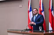 Roberto Cidade é eleito governador do Amazonas em eleição indireta