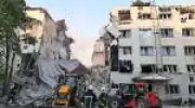 Rússia acusa Ucrânia de ataque a dormitório que matou 6; Kiev nega