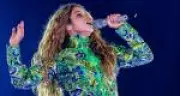 Shakira em Copacabana: atraso, convidados e euforia no show do Rio