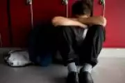 Singapura autoriza castigo físico com vara para meninos que praticam bullying em escolas