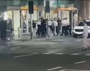 Taxistas agridem motorista de aplicativo no Aeroporto de Guarulhos
