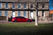 Tesla faz recall de 218.868 veículos por falha na câmera de ré nos EUA