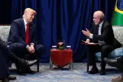 Trump e Lula se encontram pela 3ª vez em meio a tensões e tarifas