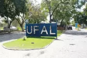Ufal aprova reserva de 2% das vagas na graduação para pessoas trans