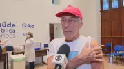 Vacina atualizada contra Covid começa para idosos e gestantes no Rio