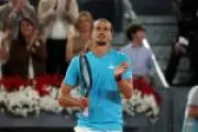 Zverev vence Blockx e enfrentará Sinner na final do Masters 1000 de Madri