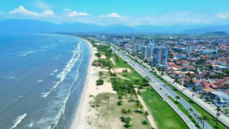 39 praias do litoral de SP estão impróprias para banho neste fim de semana