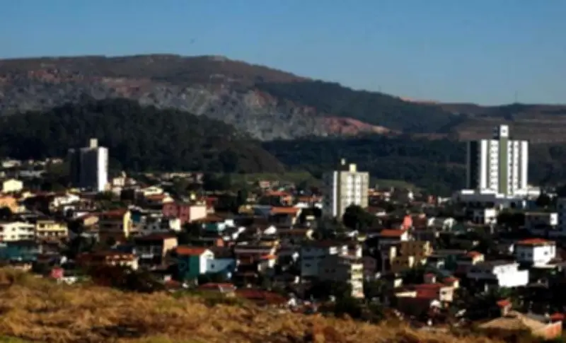 A Língua Secreta dos Mineiros: Guinlagem do Camaco em Itabira
