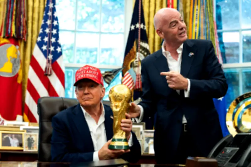A 'trumpificação' da Fifa: bajulação e riscos éticos na gestão Infantino