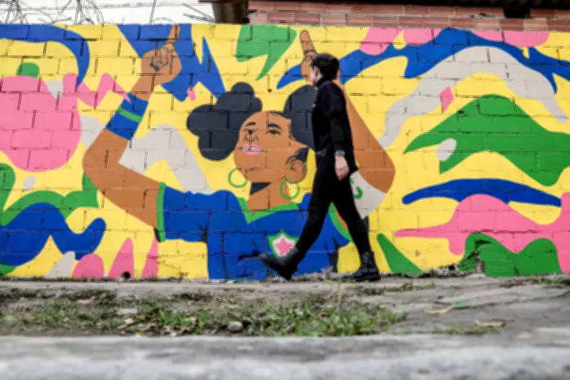 A um ano da Copa Feminina, Rio ganha mural e iluminação especial
