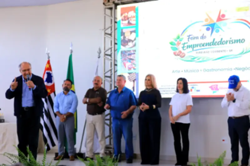 Alckmin destaca MEI e exportação em feira em Ribeirão Corrente