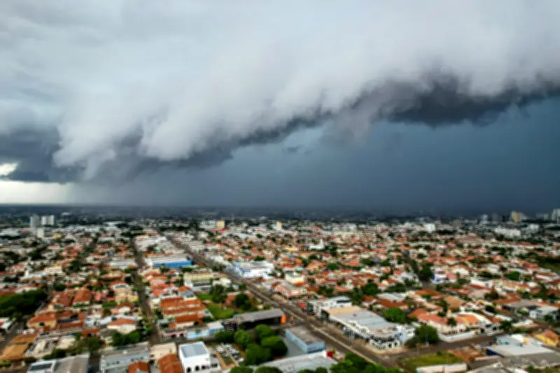 Alerta de chuvas fortes e ventos intensos em Campo Grande até 22h59