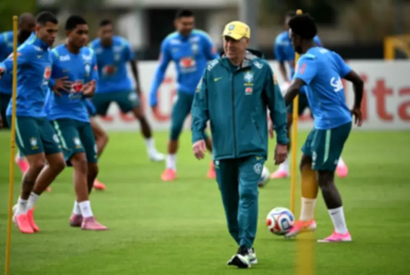 Ancelotti confirma escalação do Brasil contra Panamá no Maracanã