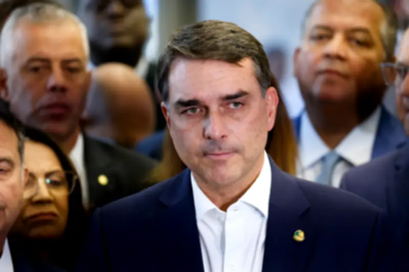 Análise das propostas de segurança de Flávio Bolsonaro: méritos e obstáculos