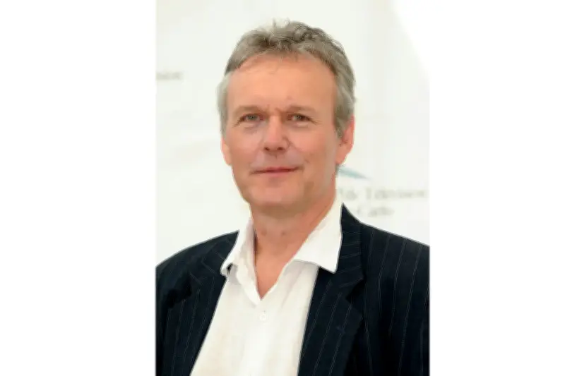 Anthony Head, de 'Buffy' e 'Ted Lasso', morre aos 72 anos
