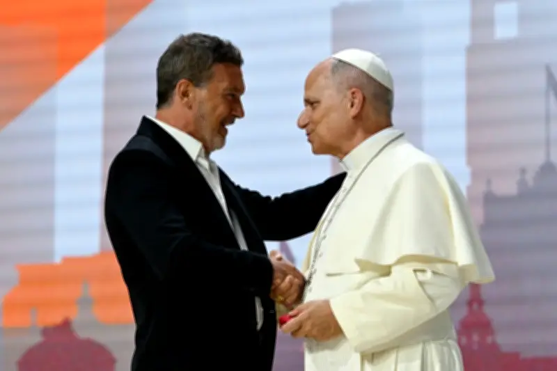 Antonio Banderas participa de evento com Papa Leão XIV em Madri