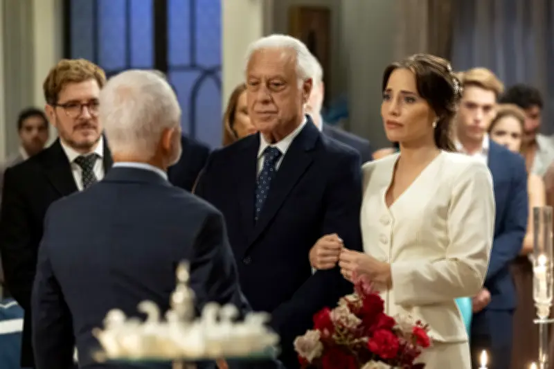 Antonio Fagundes brilha em 'Quem ama cuida' com atuação marcante