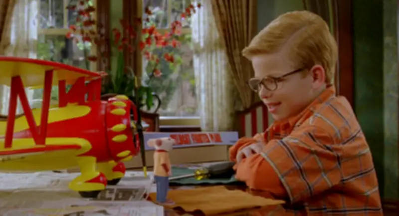Aos 35, astro de 'Pequeno Stuart Little' pausa fama e busca rumo