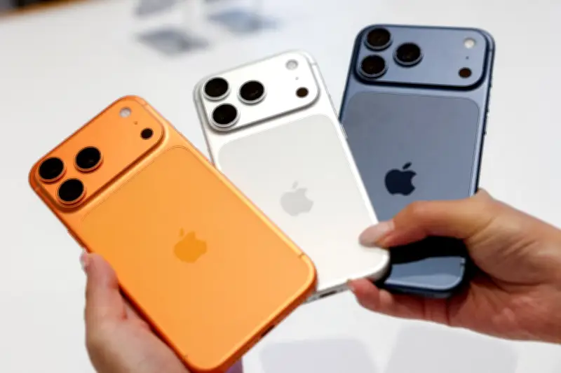 Apple libera correções de segurança antes de nova versão do iOS