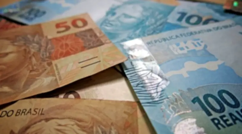 Após corte da Selic, onde investir na renda fixa com IPCA+8%?