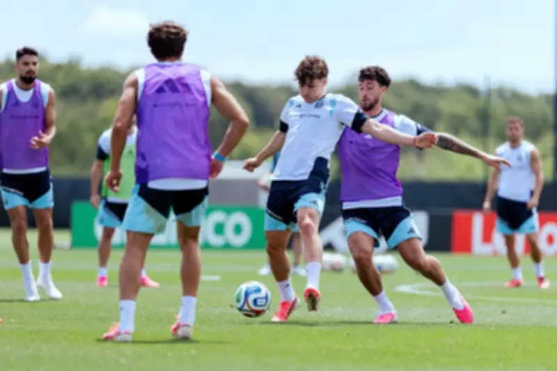 Argentina treina sem titulares na véspera do aniversário de Messi