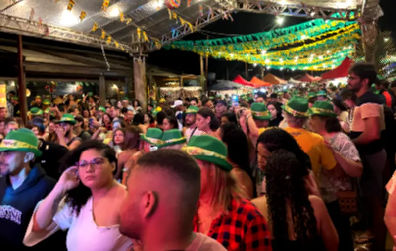 Arraiá das Madeiras em Noronha homenageia São Pedro com forró e comidas típicas