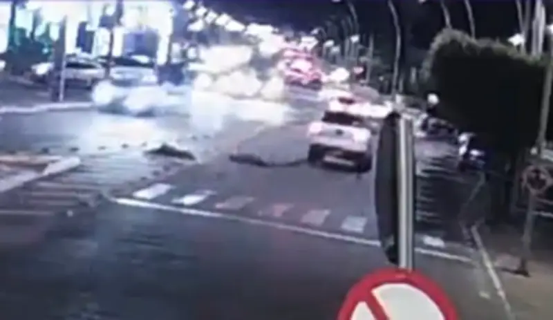 Atropelamento na orla de Petrolina deixa feridos; motorista foge