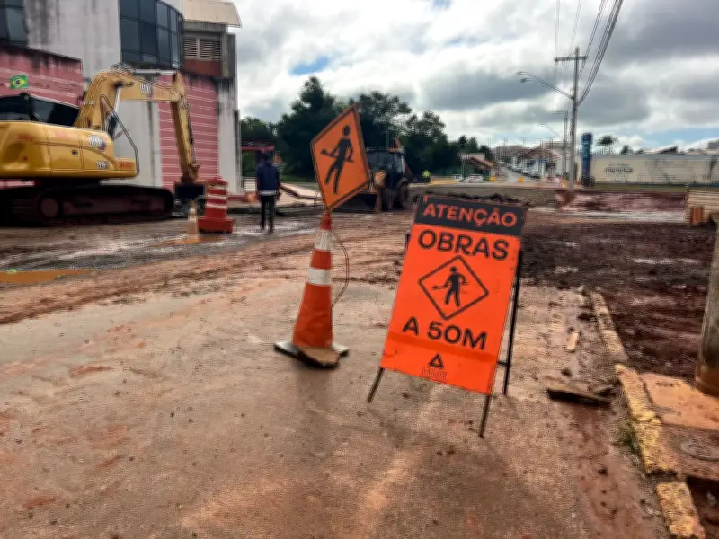 Avenida Vital Brasil interditada para construção de rotatória em Botucatu