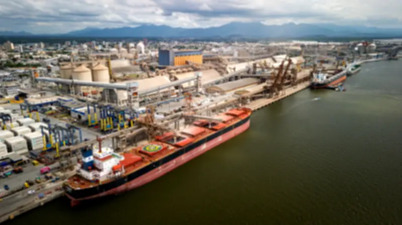 Balança comercial tem superávit de US$ 7,823 bilhões em maio