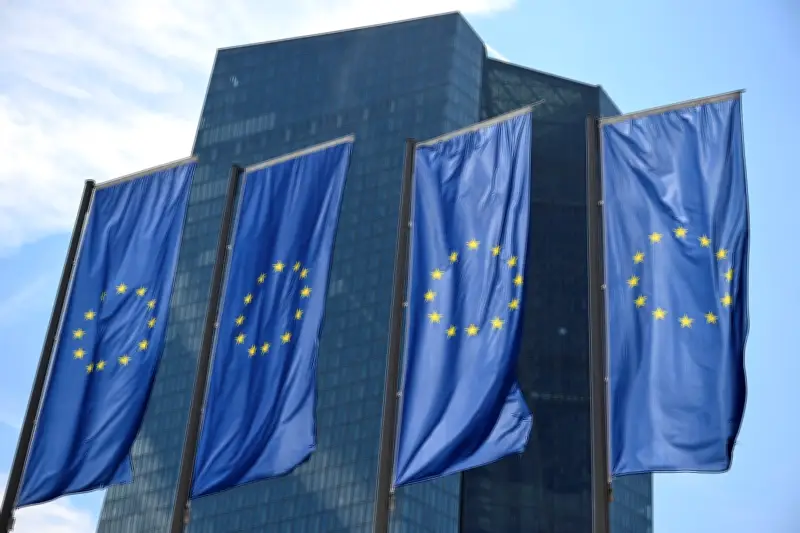 BCE mantém opções em aberto para novo aumento de juros em julho