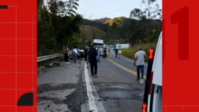 Bebê de 11 meses morre em acidente com ambulância na BR-262 no ES
