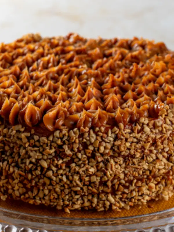 Bolo de Churros com Castanha e Doce de Leite: Festa Junina Perfeita