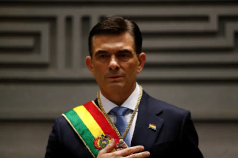 Bolívia decreta estado de emergência em meio a protestos e crise