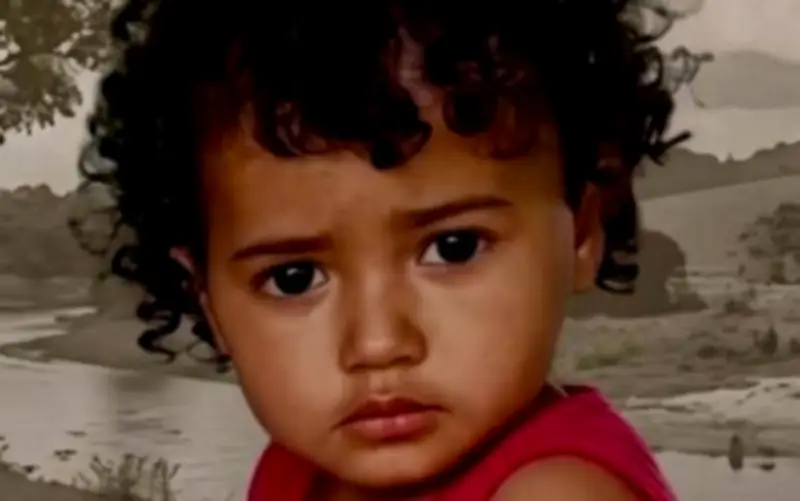 Bombeiro emocionado ao falar sobre menina achada morta em Goiás