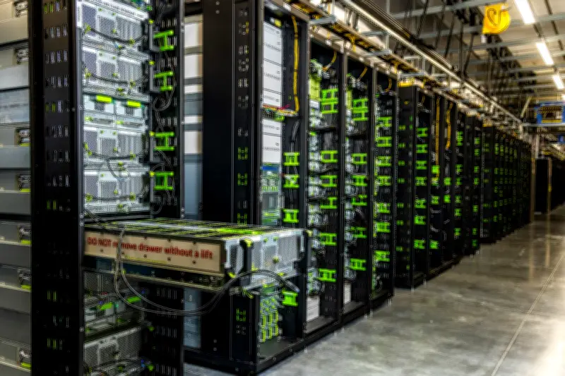 Boom de data centers ameaça dividir maior rede elétrica dos EUA