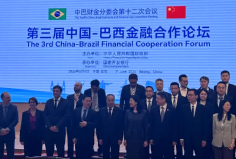 Brasil emite 'Panda Bonds' em Pequim para diversificar dívida e fortalecer laços com a China