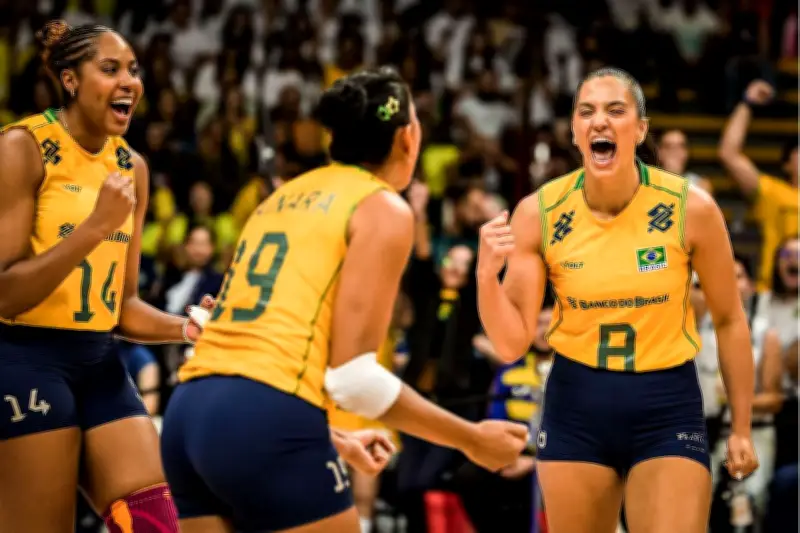 Brasil feminino de vôlei domina França e segue invicto na Liga das Nações