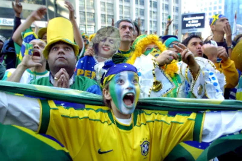 Brasil joga na segunda às 14h; empresas decidem liberação