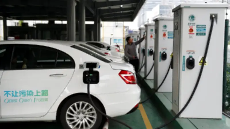 Brasil lidera em biocombustíveis, mas fica atrás em baterias para carros elétricos