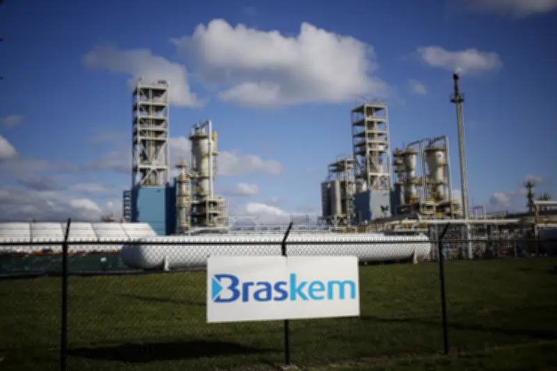 Braskem pede suspensão de cobranças para renegociar dívida de R$ 44 bi