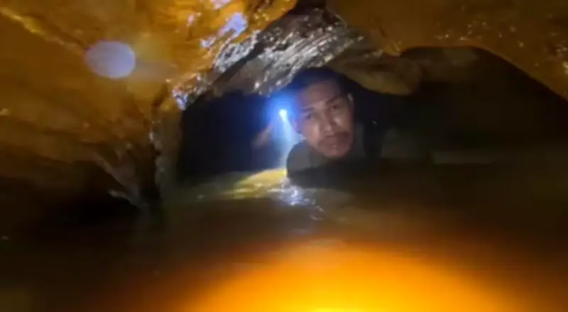 Buscas em caverna no Laos chegam ao 9º dia com nova rota alternativa