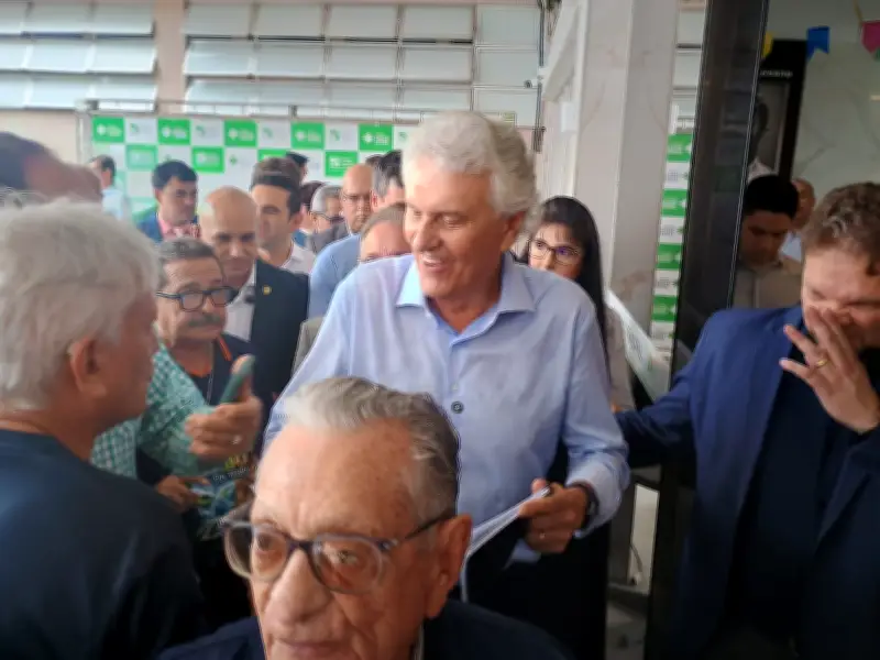 Caiado vê vitória da direita na Colômbia como tendência e critica PT