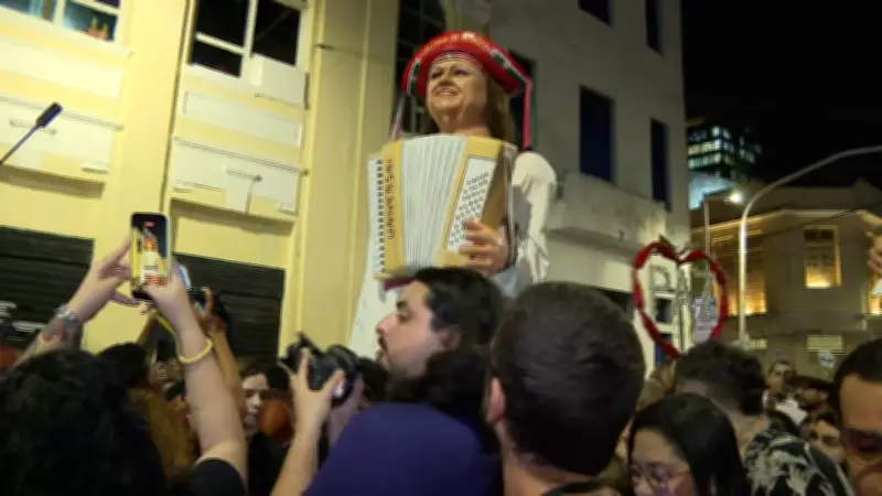 Caminhada do Forró abre Ciclo Junino no Recife com homenagem