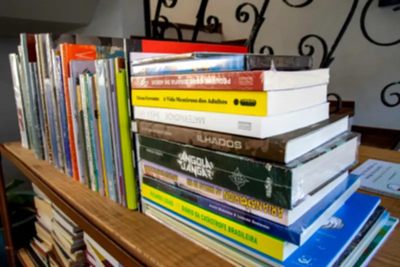 Campanha 'Volta pra casa' em Tatuí perdoa multa de livros atrasados